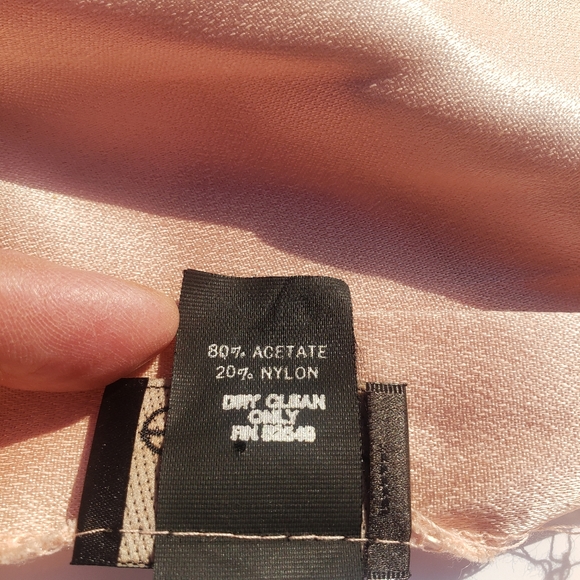 Shell/ Blouse - Picture 4 of 4